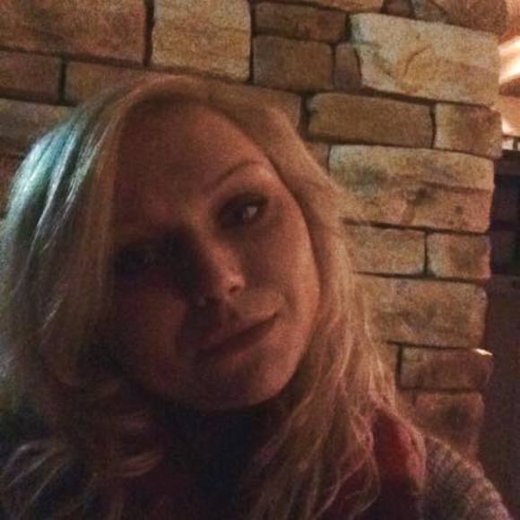 Meet your Posher, Ashley - Picture 1 of 1